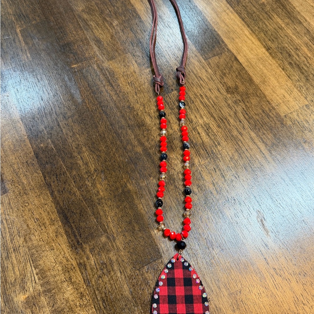 Plaid Pendant Necklace with Red and Black Beads